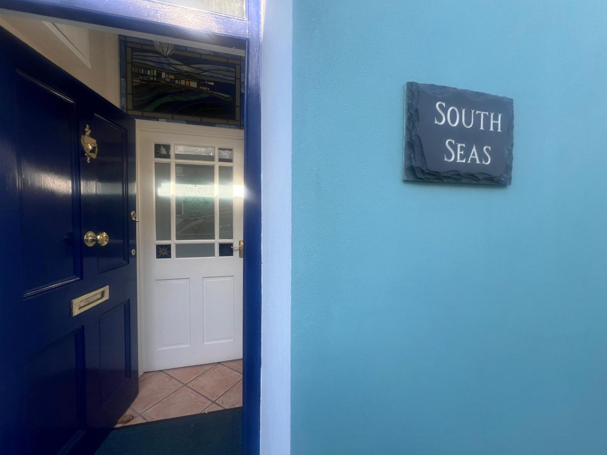 South Seas Tenby Luaran gambar